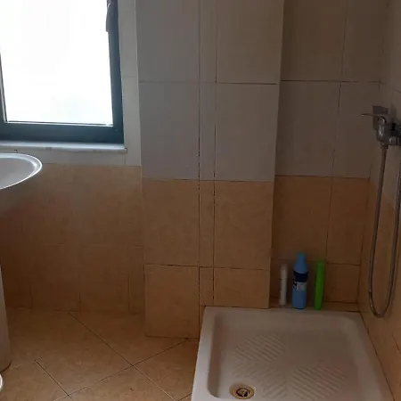 Apartament Albania *