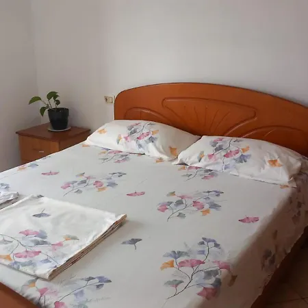 Apartament Albania